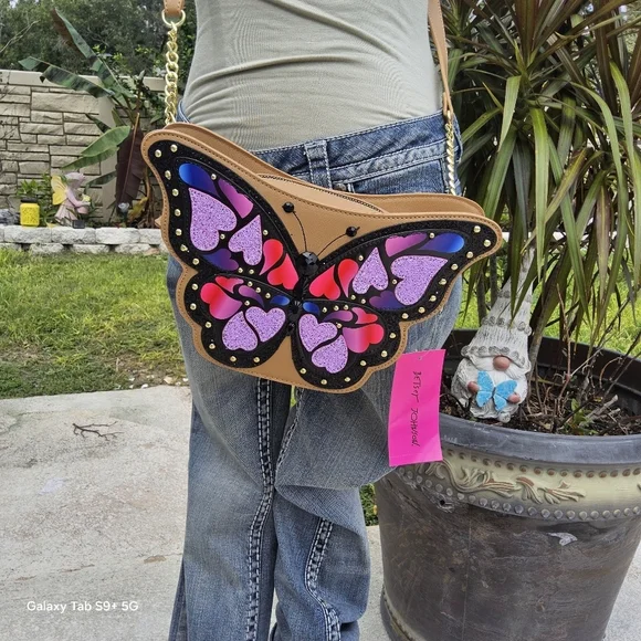 NWT BETSEY JOHNSON RAINBOW KITSCH BUTTERFLY CROSSBODY - Picture 5 of 5